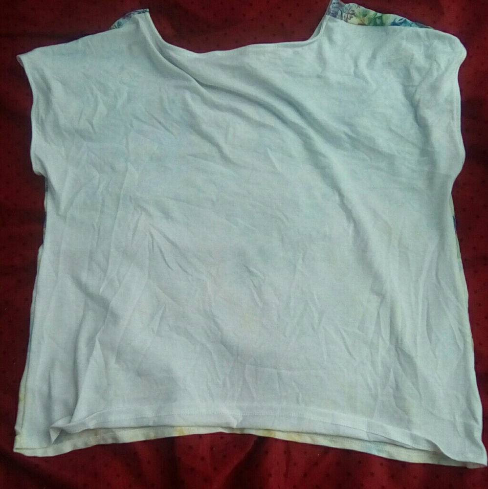 Shirt - Picture 2 of 3